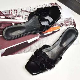 Nuevo clásico de alta calidad zapatos de diseñador italiano de lujo de cuero genuino al aire libre mujeres pisos zapatos casuales zapatillas de moda sandalias de verano