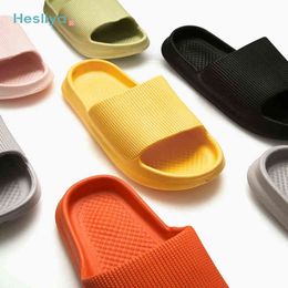 Nieuwe Cloud Slippers Zomer Slippers Dames Indoor Home Eva Soft-Soled schoenen paar antislip sandalen Casual schoenen voor vrouwen 2022 y220412