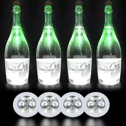 Nieuwe onderzetters LED NIEUWTIGHEID LICHTING 6 cm 4 LEDS Glow Bottle Lights Fantasy Sticker Coaster Discs Lamp voor kerstfeest Wedding Bar Decor Xmas