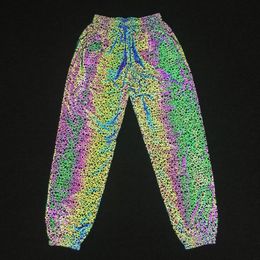 Nieuwe kleurrijke chaotische patroon reflecterende broek Europese en Amerikaanse heup-hop kleurrijke lichtgevende casual jogger broek