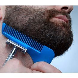 Nieuwe Kam Baard Shaping Tool Mannen Gentleman Baard Trim Sjabloon Haar Knippen Haar Molding Trim Sjabloon Baard Modellering Grootte Materiaal