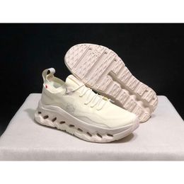 Nuevas zapatillas de carrera de carretera Cloudtilt para siempre azul color verde color verde azulado All White Cloudswift Cloud X 3 Shift Burnable Al aire libre, al aire libre, hombres livianos para mujeres.