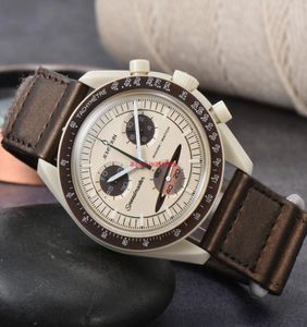 Nieuw paar Kijk Multifunction Plastic Case Gewicht Maan horloges voor mannen damesbedrijf chronograaf planeet klok 1475985559