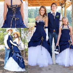 Nieuwe cowboy camo trouwjurk lieverd plooien korset achter tuin land bruidsjurken vestidos de noiva vloer lengte bruiloft feestjurken