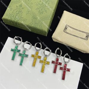 Nouvelle croix pendentif goujons femmes argent boucles d'oreilles lettre acier timbres gouttes avec boîte