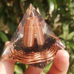 Nouvelle pyramide en pierre de pierre en cristal Creative Creative Handmade Home Decoration Crafts