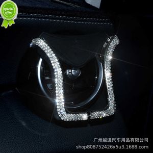 Nouveau cristal universel voiture support pour téléphone strass voiture évent support de montage téléphone portable GPS support voiture Bling accessoires pour femme