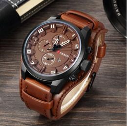 Nieuwe Curren Top Merk Luxe Mens Horloges Male Clocks Datum Sport Military Clock Lederen Strap Quartz Business Men Horloge Gift 8225