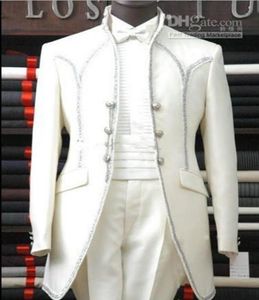 Nieuwe op maat gemaakte witte bruidegom Tuxedos Groomsmen Men Men Prom Blazer Wedding Clothing Business Suits JacketPantsGirdletie 2632451439