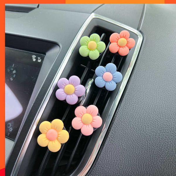 Nouveau mignon fleur aromathérapie voiture sortie d'air décoration parfum Clip désodorisant coloré flore décor Auto accessoires