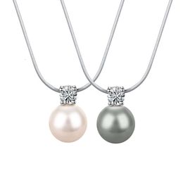 Nouveau collier unique de style Daifei avec incrustation de zirconium, collier pendentif rond en perles Shijia, polyvalent et luxueux pour les femmes