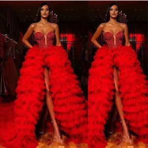 Nieuwe Dark Rood Prom Jurken Baljurk Kant Applicaties Crystal Beaded High Split Tulle Tiered Floor Length Avondjurken Draagtjurken