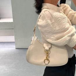 Nouveau sac croisé en jean Diane PM Baguette de créateur de sacs à main