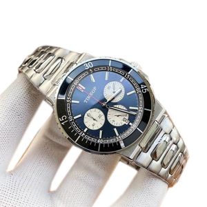 Nouveau design 1884 Chronographe Montre pour hommes Cadran bleu Menwatch Mouvement à quartz Montres en acier inoxydable Designer Business Montres-bracelets montre