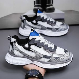 Nieuw ontwerp Onhandige schoenen Reisschoenen voor heren Comfortabele casual sneakers Man Jeugd Mode Running Trainers