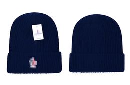 Novo design designer beanie clássico carta de malha bonés para homens mulheres outono inverno quente grosso lã bordado chapéu frio casal moda rua chapéus x6