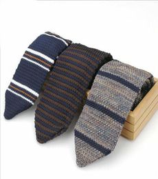 Nouveau design Fashion Brand masculin Slim Designer Craves en tricot Craves Nerk Crave Cravate Narrest Skinny Neckties for Men Striped Ties4799839