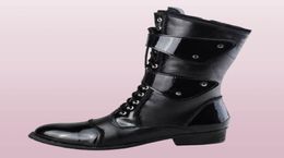 Nouveau design Fashion Tide Mid Half Boots for Men Lace Up avec Buckle Motorcycle Boot Man Drougnant PU Leather Cowboy Martin Boot S5950670