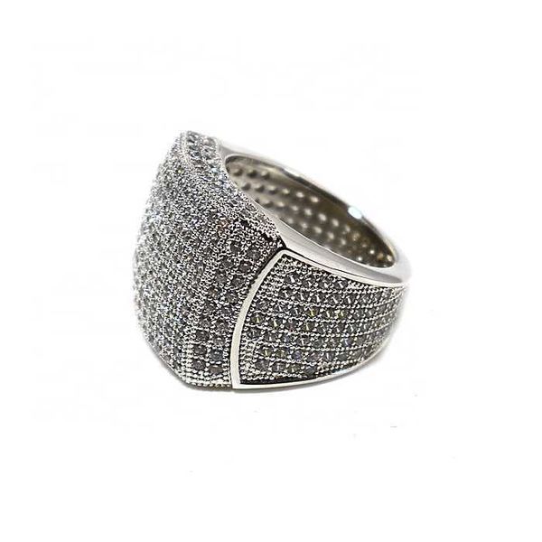 Nuevo diseño totalmente helado Hip Hop anillo chapado en oro diamante Cruz anillo hombres Hiphop joyería Iced Out anillo