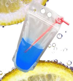 Nuevo diseño de bolsas de embalaje de plástico para bebidas Café de leche con jugo de bebidas con manija y agujeros para bolsas de bebida transparente de paja BA5731174