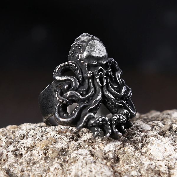 Nuevo diseño Vintage Black Octopus anillo de oro de 14k para hombres Boys Punk Biker Unique Animal Skull Anillos de moda Amuleta Joya Joya