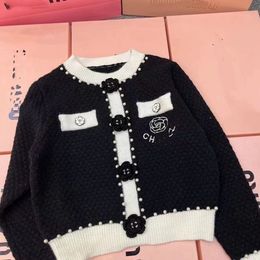 Nouveau design femmes crochet tricoté fleur patchwork lettre broderie tricoté pull manteau cardigans SMLXL