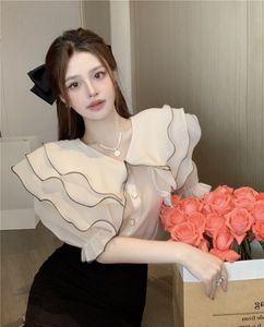 Nuevo diseño de mujer lindo dulce capas volantes cuello manga corta puff estilo princesa blusa de verano top