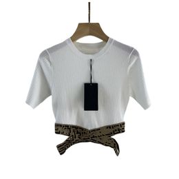 T-shirt court tricoté à col rond pour femmes, nouveau design avec lettres imprimées, bandage croisé, sexy, taille haute