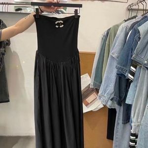 Nuevo diseño de mujer sexy sin tirantes tubo top logo bordado color negro cintura alta maxi vestido largo sin mangas SML