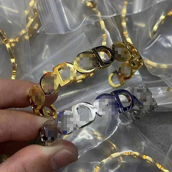 Nouveaux bracelets en laiton conçus Bracelets Lien Chaîne Cristal Diamant Creux D G Lettre Bracelet Femmes All-Match Vogue Mode Bracelet Designer Bijoux 023