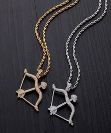 NOUVEAU conçu Iced Out Bow Arrow Pendant Collier de dos solide Hip Hop Gold Silver Color Menswomen Chaîne de charme Bijoux 6893459