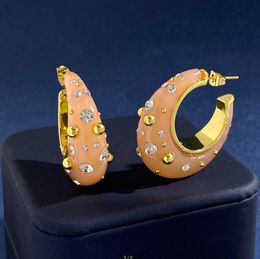 Nouveau conçu résine rose lune bateau rond perceuse à ongles en forme de C Earnails boucle d'oreille luxe Designer bijoux E55