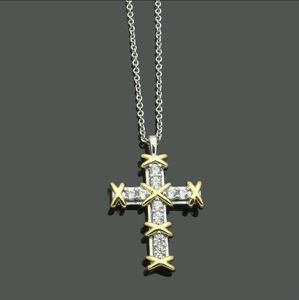 Nuevo diseño X Carta Colgante Collar Cruz X Oro y plata bicolor Micro incrustaciones Diamantes Pendiente de mujer Anillo Diseñador Joyas N0215