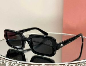 Nouveau créateur Advanced Sense Small Frad Plate Fashion Sunglasses Feme