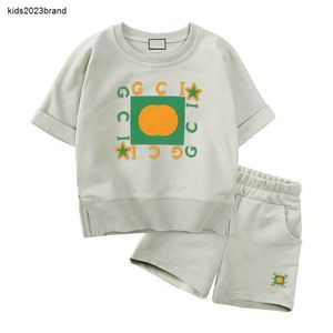 Vêtements de printemps pour bébés, ensembles décontractés pour enfants, tenues de vacances d'été, ensemble deux pièces t-shirt et pantalon court, nouvelle collection