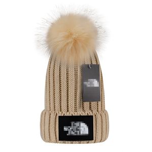 Nieuwe designer beanie Effen kleur geborduurde hoed Luxe ventileren Gebreide muts charme borduurwerk Warm veelkleurig Klassieke trend herfst winter Elegantie veelzijdig N-15