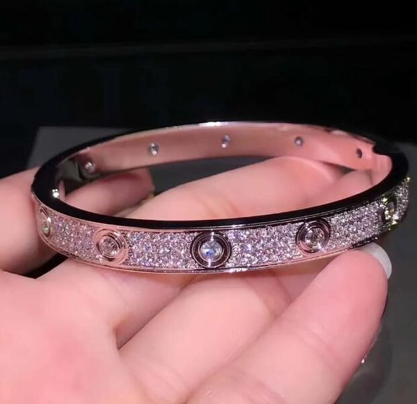 Bracelet bracelet de bracelet de créateur bracelet de luxe Bracelet en acier inoxydable bracelet couple de mode Festival Classic Classic Full Sky Star Diamond Hand
