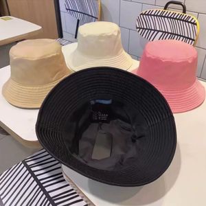 Nieuwe Designer Casquette Bucket Hat Ontwerpers hoeden voor dames hoeden ontwerpers mannen Brede rand Visserspetten effen kleur Zon Snapbacks Outdoor reizen Luxe hoed strandhoed