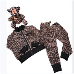 Nieuwe Designer Kledingsets voor kinderen herfst winterjongens en meisjes sportsets baby baby baby lange mouw kleding kindersets sets van 90 cm-160 cm a18