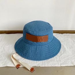 Nouveau chapeau de pêcheur de créateur, chapeau décontracté rétro à la mode, chapeau ajusté, chapeau pour hommes de la rue, personnalité des femmes avec un grand chapeau à bord simple (B0126)