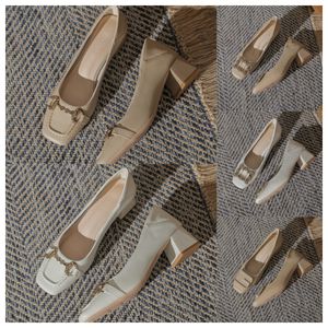 Nouveau créateur High Square Toe White Femmes à la mode talons moyens talons doux et chaussures simples