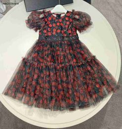 Nuevo diseñador de ropa para niños, vestidos para niñas, estampado de cerezas, falda para bebé, vestido para niño, tamaño 110-160 CM, vestido de princesa, 24 de marzo