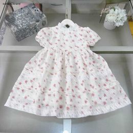 Nouveau designer enfants vêtements filles robes brodé fleur design enfant jupe dentelle robe de princesse taille 90-150 CM bébé redingote 24Mar