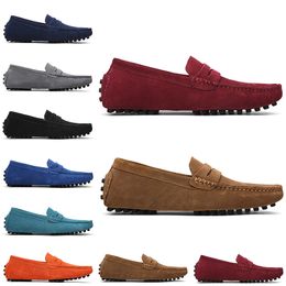 nouveaux mocassins de créateurs chaussures décontractées hommes des chaussures robe baskets vintage triple noir vert rouge blues baskets pour hommes walkings jogging 38-47 moins chers GAI