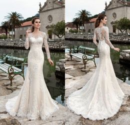 Nuevo diseñador Vestidos de novia largos de sirena 2018 Cuello barco Botón Volver Mangas largas Tren de la corte Vestidos de novia de encaje Vestido de novia