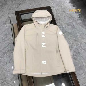 Vestes pour hommes de nouveaux créateurs Monclaire vestes petit logo de poitrine designer Monclaire hommes de luxe à capuche trench-coat léger combinaison mince