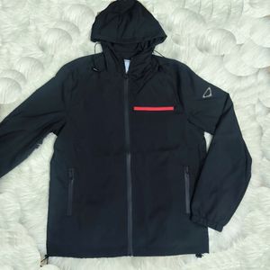 NOUVEAU Designer Mens Veste Manteau De Luxe Bomber Veste De Haute Qualité Lettre Rouge Rayé Veste Automne Mode En Plein Air Sweats À Capuche Manteaux Triangle Badge Coupe-Vent