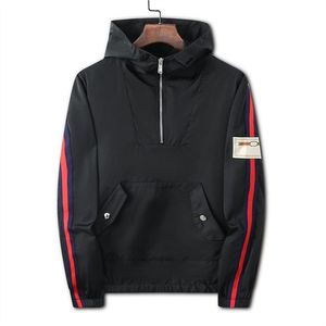 Nouveau Designer Hommes Veste Printemps Automne Manteau Windrunner Mode Vestes noires À Capuchon Sport Coupe-Vent Casual Manteaux À Glissière Homme Vêtements De Survêtement M-3XL