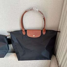 Nouveau sac à bandoulière en Nylon design fourre-tout boulette sac à main étanche sac pour femme une épaule sac de transport nouveau sac de voyage