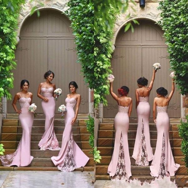 Nuevo diseñador Pink Sexy Sirena Vestidos de dama de honor Correas espaguetis Apliques de encaje Sin espalda Invitada de boda Vestidos de dama de honor 207d